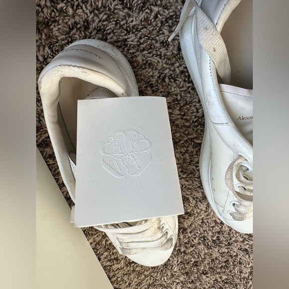 Alexander McQUEEN
Women's Oversized Low Top Sneakers 38.5 - Picture 6 of 6